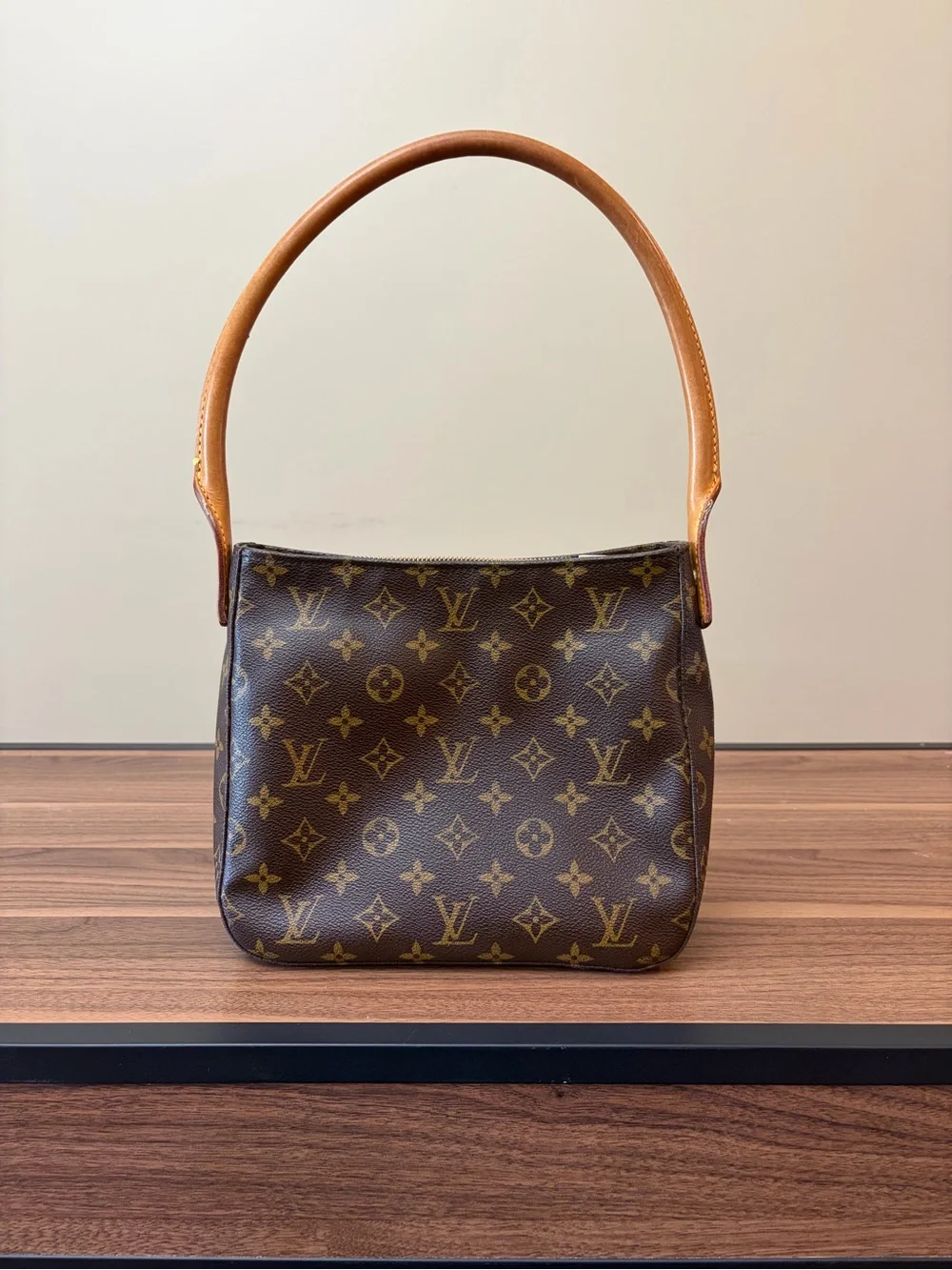 Louis Vuitton Looping MM, authentic, pre-loved, vintage, dust bag included